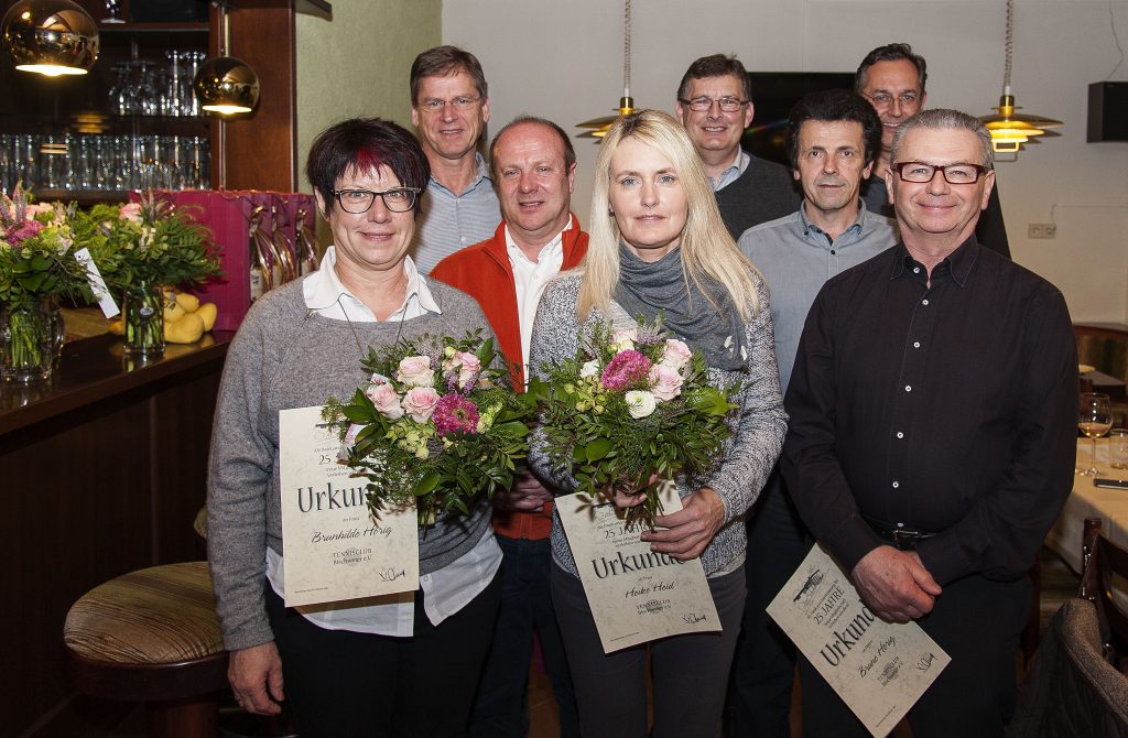 von links: Brunhilde Hörig, Norbert Schirek, Erhard Bemmann, Heike Heid, Uwe Zumbach, Berthold Freydag und Bruno Hörig