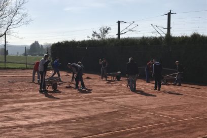 Frühjahrsinstandsetzung Platzanlage – Großreinemachen an der Kirschenallee