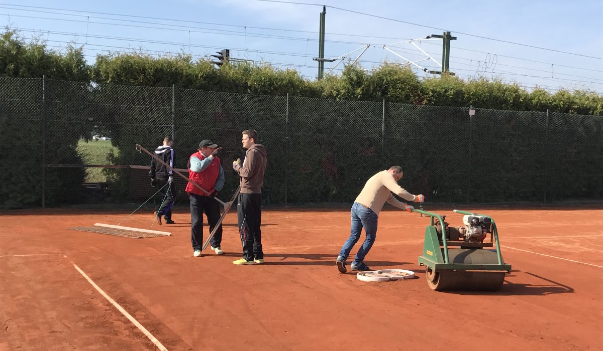Arbeitseinsatz Platzanlage TC Bischweier 4