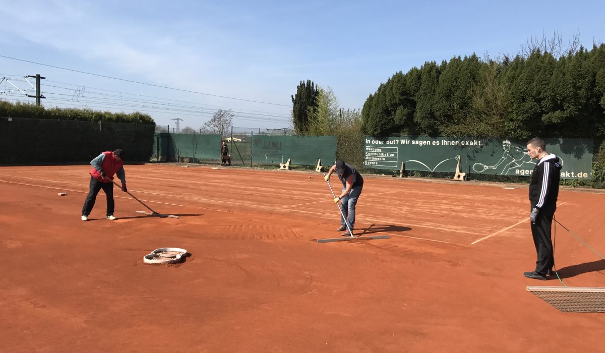 Arbeitseinsatz Platzanlage TC Bischweier 8