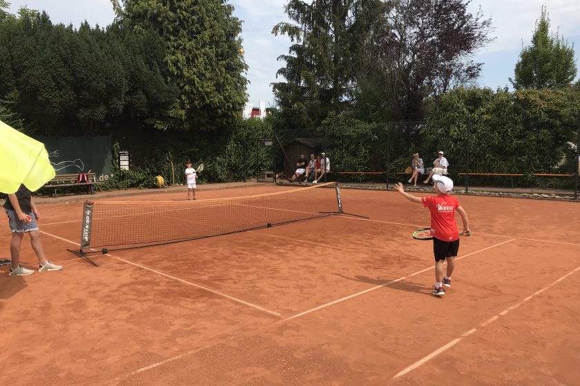 Kostenlose Schnupperkurse auf der Tennisanlage für Kinder von 6 bis 10 Jahren